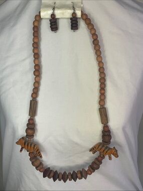 Wooden Tiger Pendant Bead Necklace in Brown - Women Jewelry